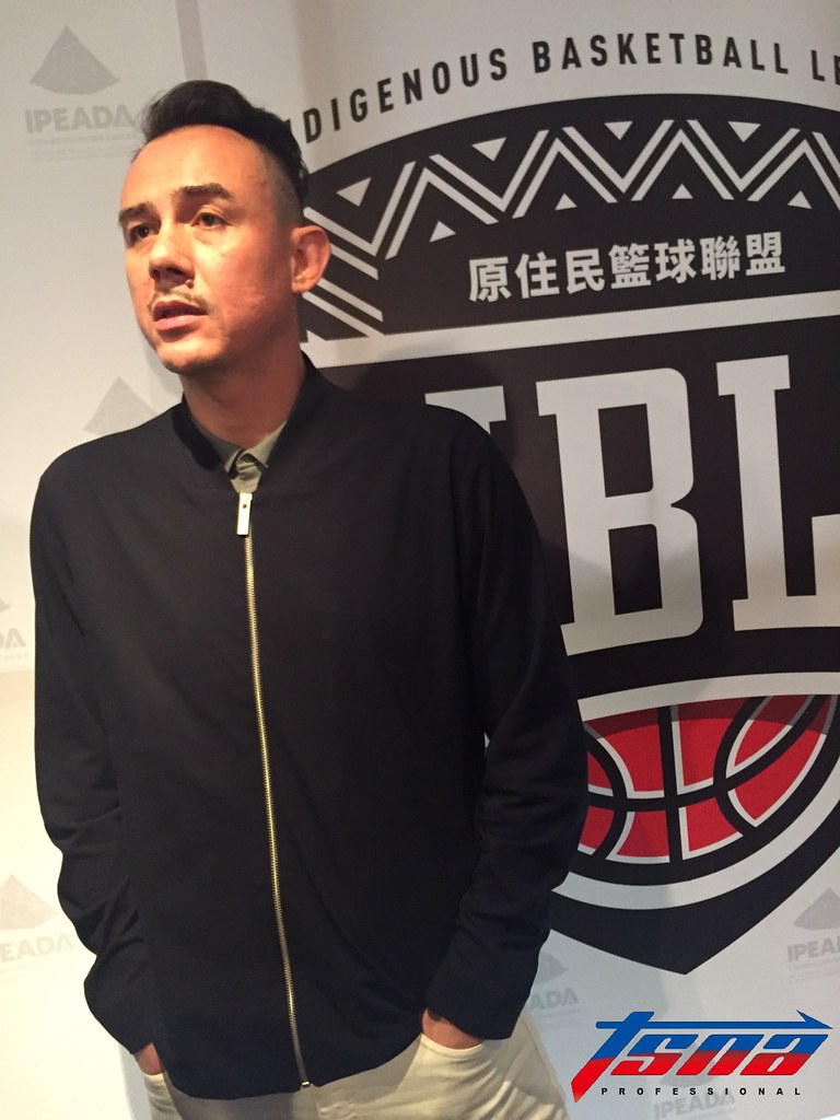 與周俊三老戰友　鄭志龍接中華隊重任