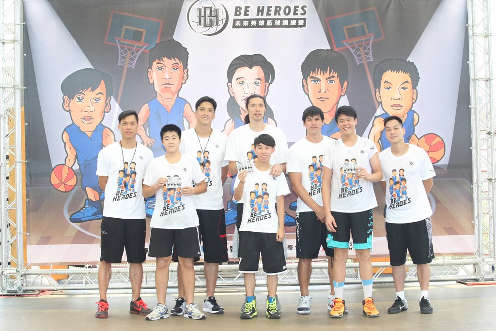 未來英雄籃球訓練營　林志傑組超華麗教練團