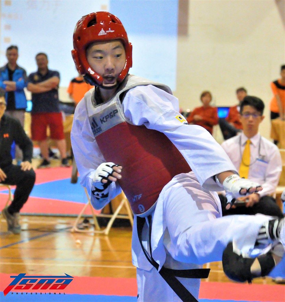 淚水積成勝利　張力千力退亞運金牌黃韻文