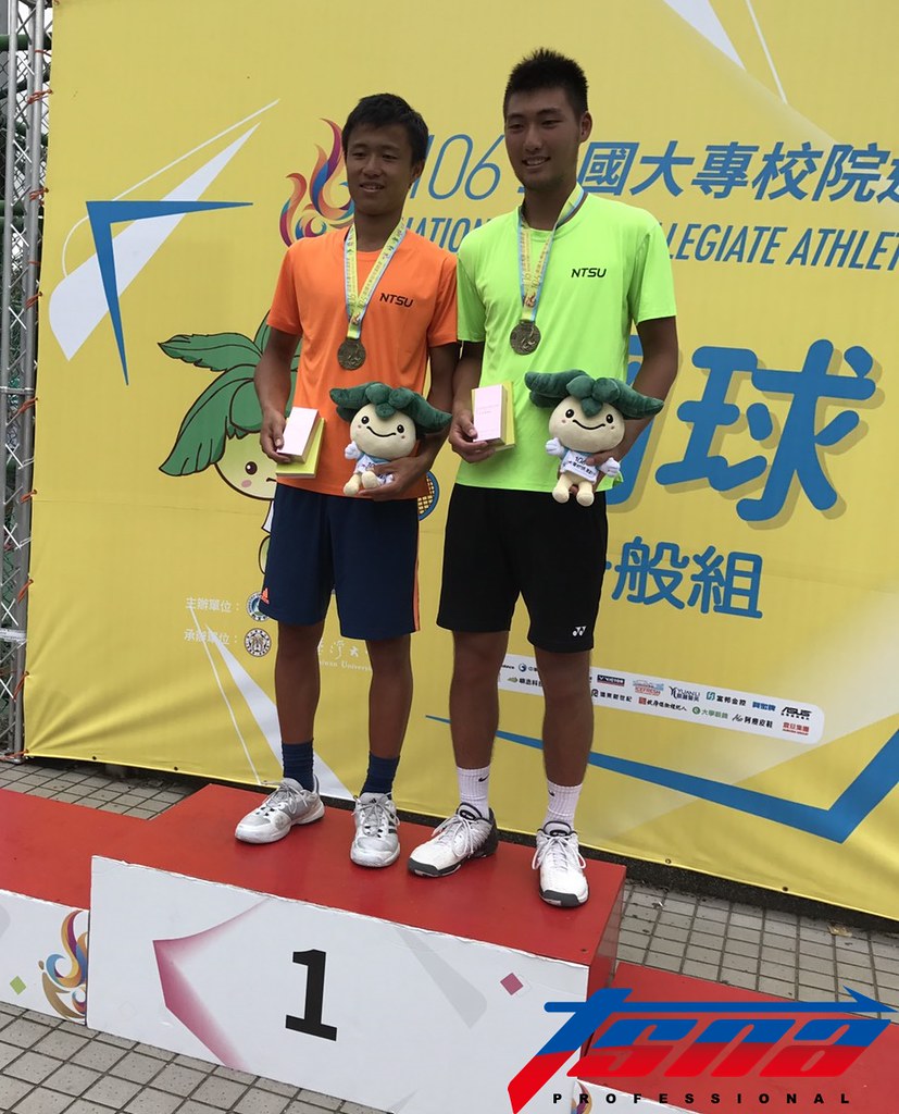 和劉少凡默契超好　李冠毅單日摘雙金