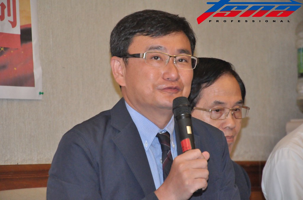 不只周定洋　黃國書籲台灣應建立入籍機制