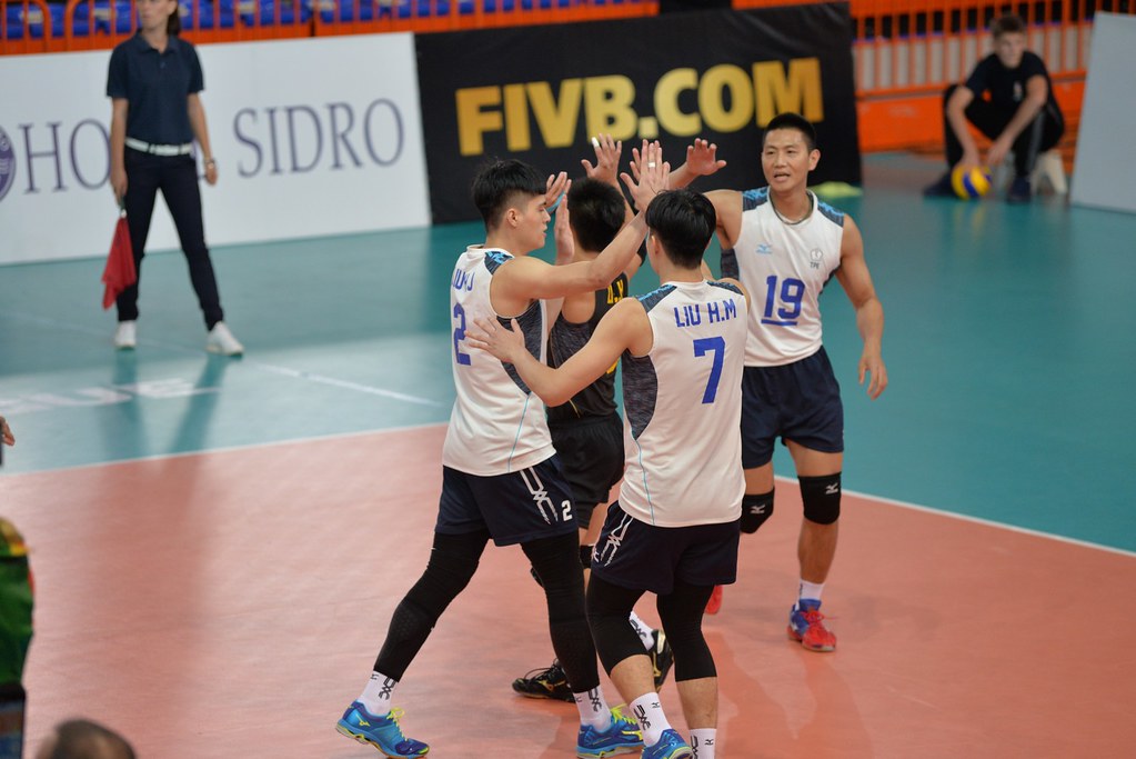 苦戰愛沙尼亞　中華男排5局惜敗