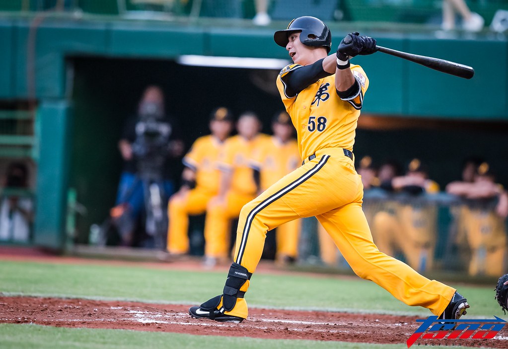 曾陶鎔獲5月MVP　11日「萬人迷」王光輝頒獎