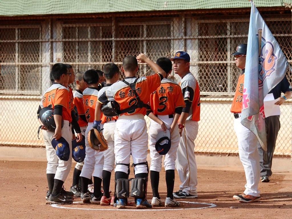 ​再見失誤　協進險勝東園