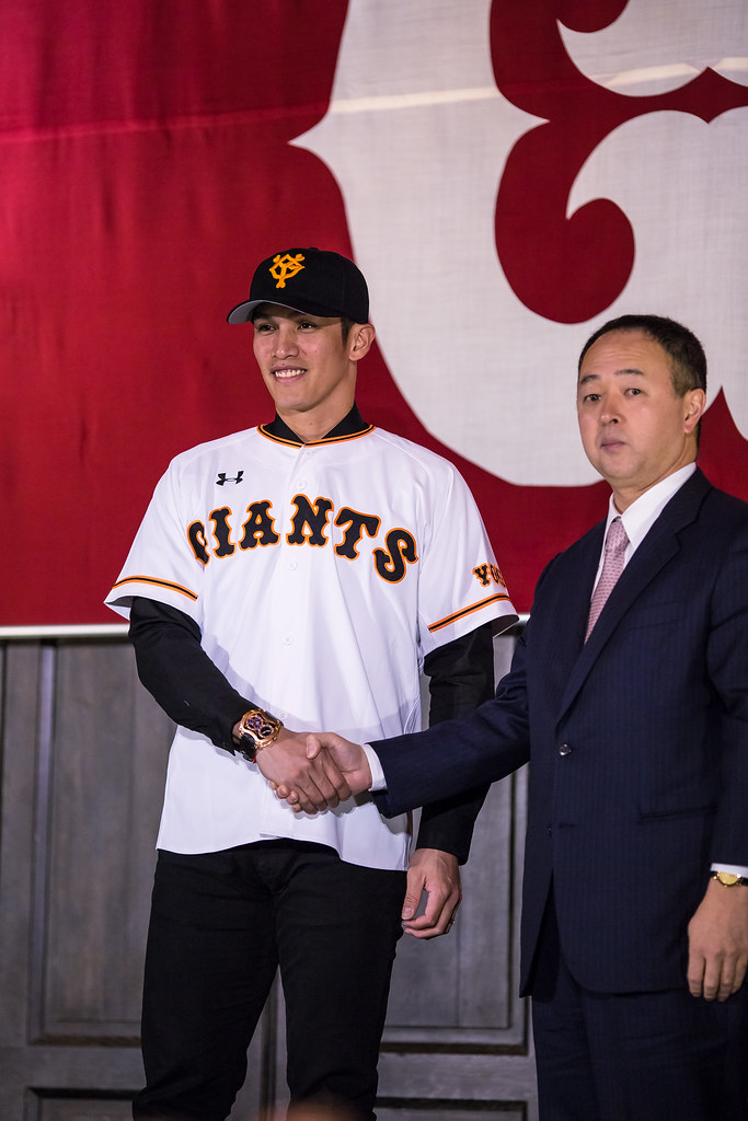 陽岱鋼遭爆頭釀衝突　巨人主場不敵軟銀