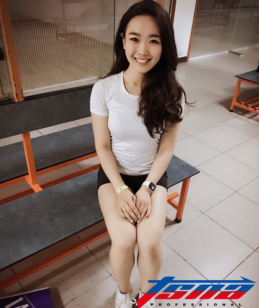 20歲的甜美健身教練　郭美渝超推Cross core