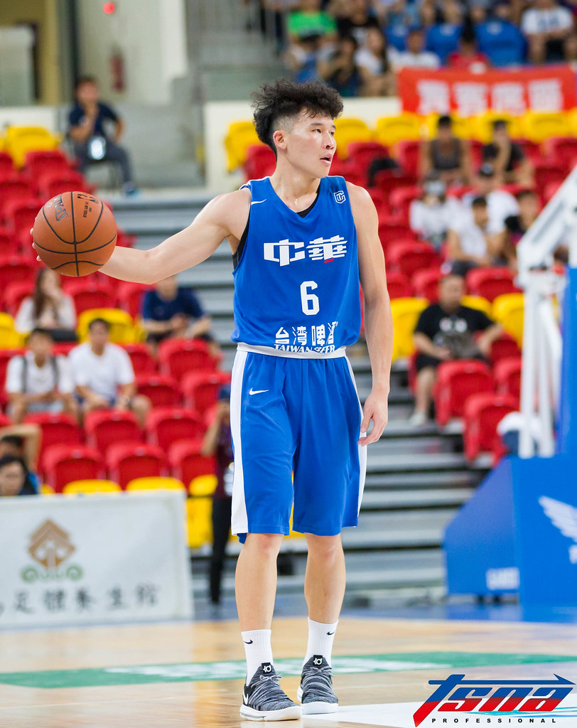 陳盈駿輪休　李愷諺要將球隊扛起
