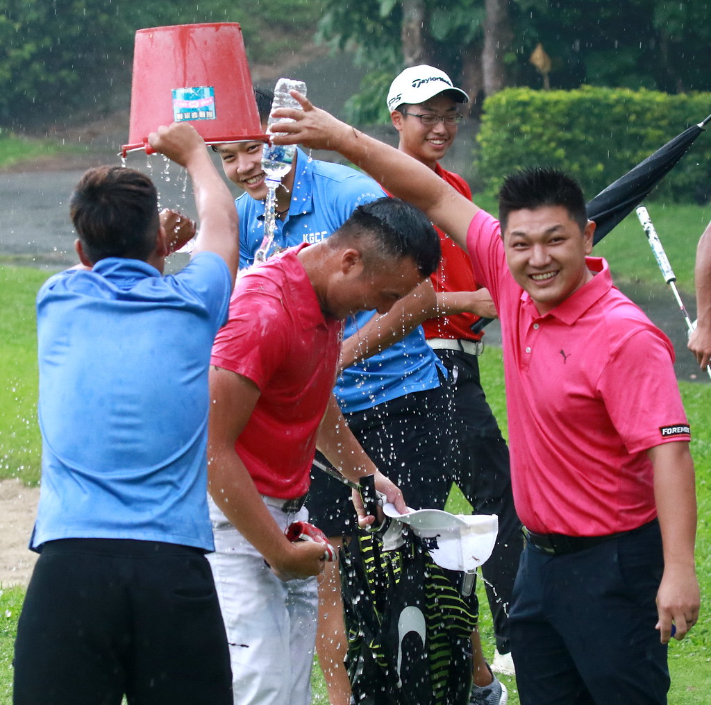 仰德全國業餘公開賽　王文暘、周怡岑分組奪冠