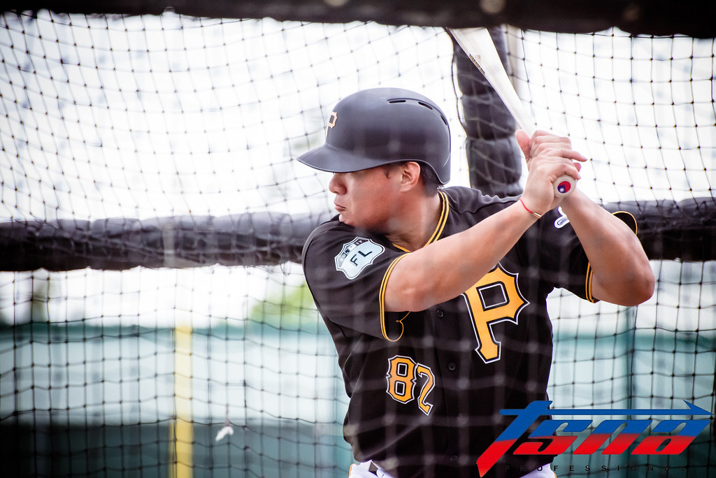 張進德跑回致勝分　連3場安打