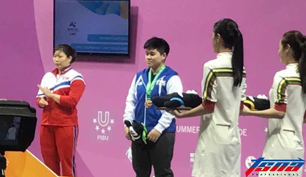 姚季伶總和236公斤　為中華隊舉起銅牌