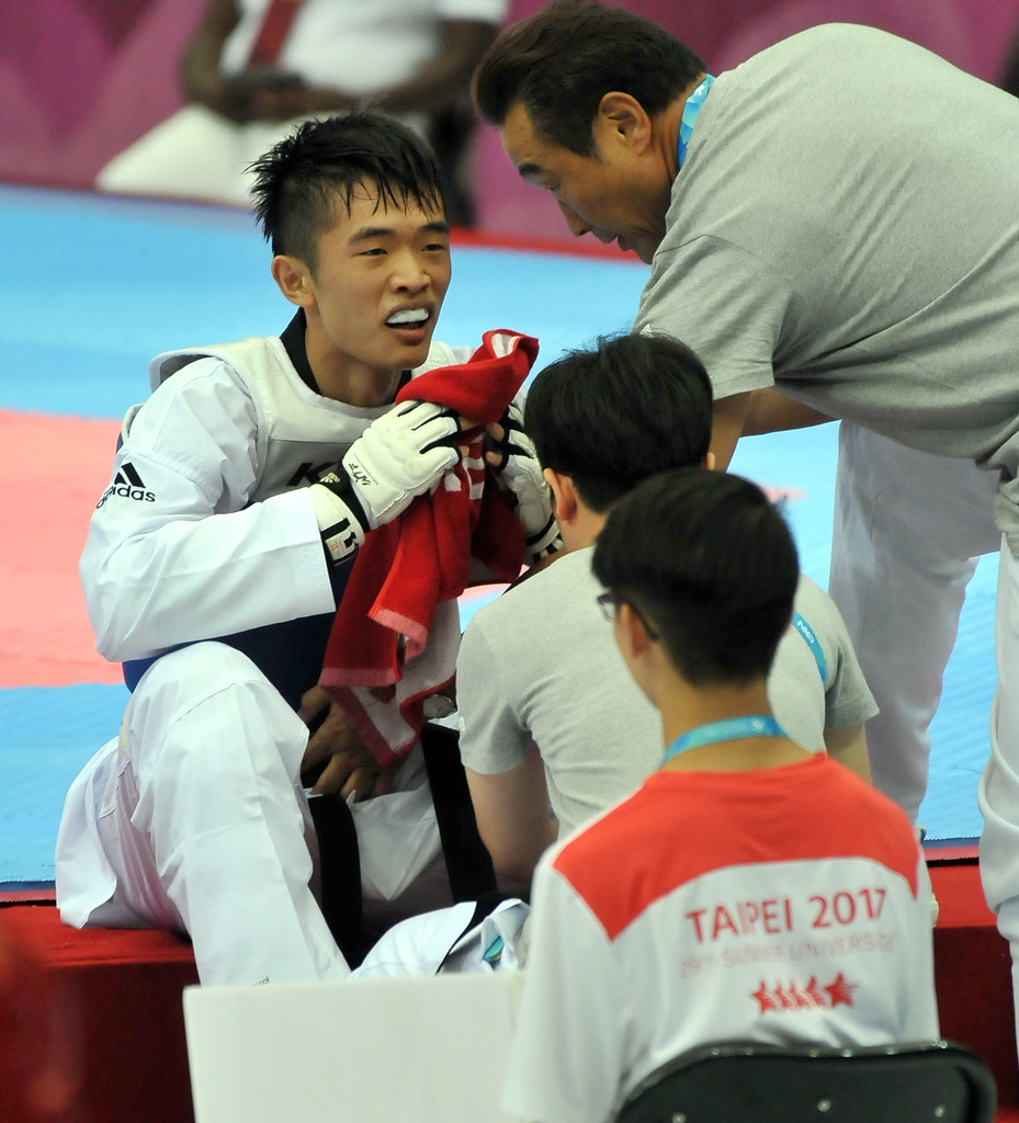 何嘉欣倒數3秒遭逆轉！　跆拳道個人賽1銀2銅坐收