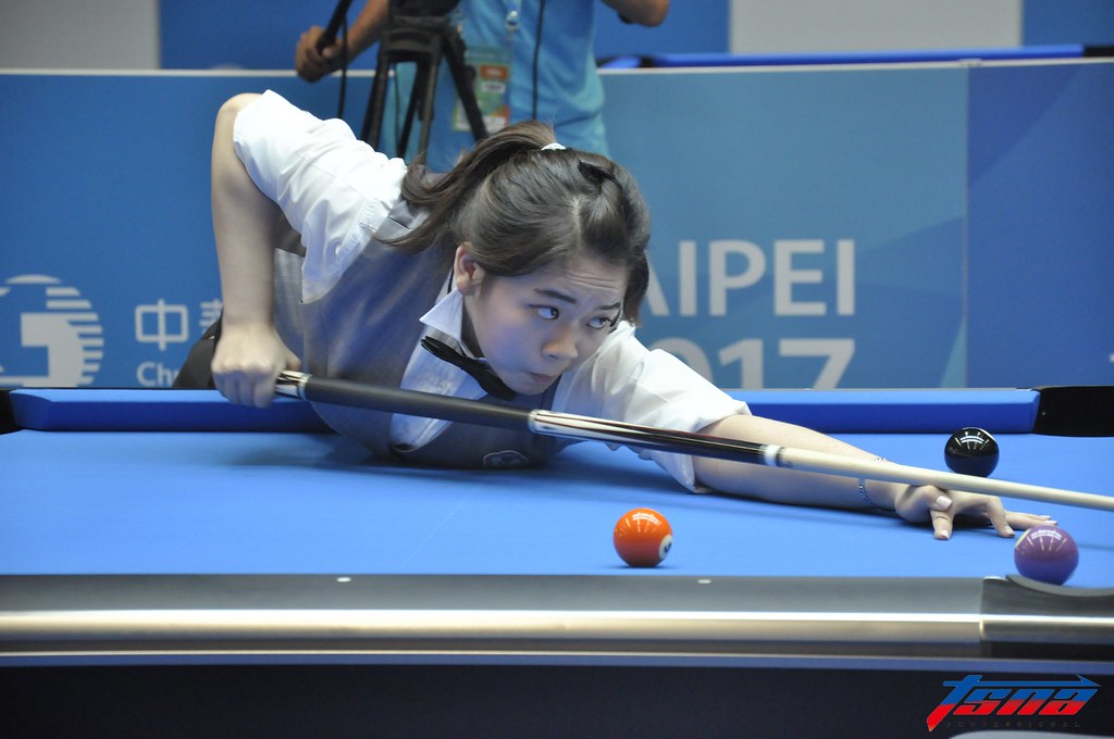 古正晴闖撞球決賽　無敵妹運氣不佳落馬