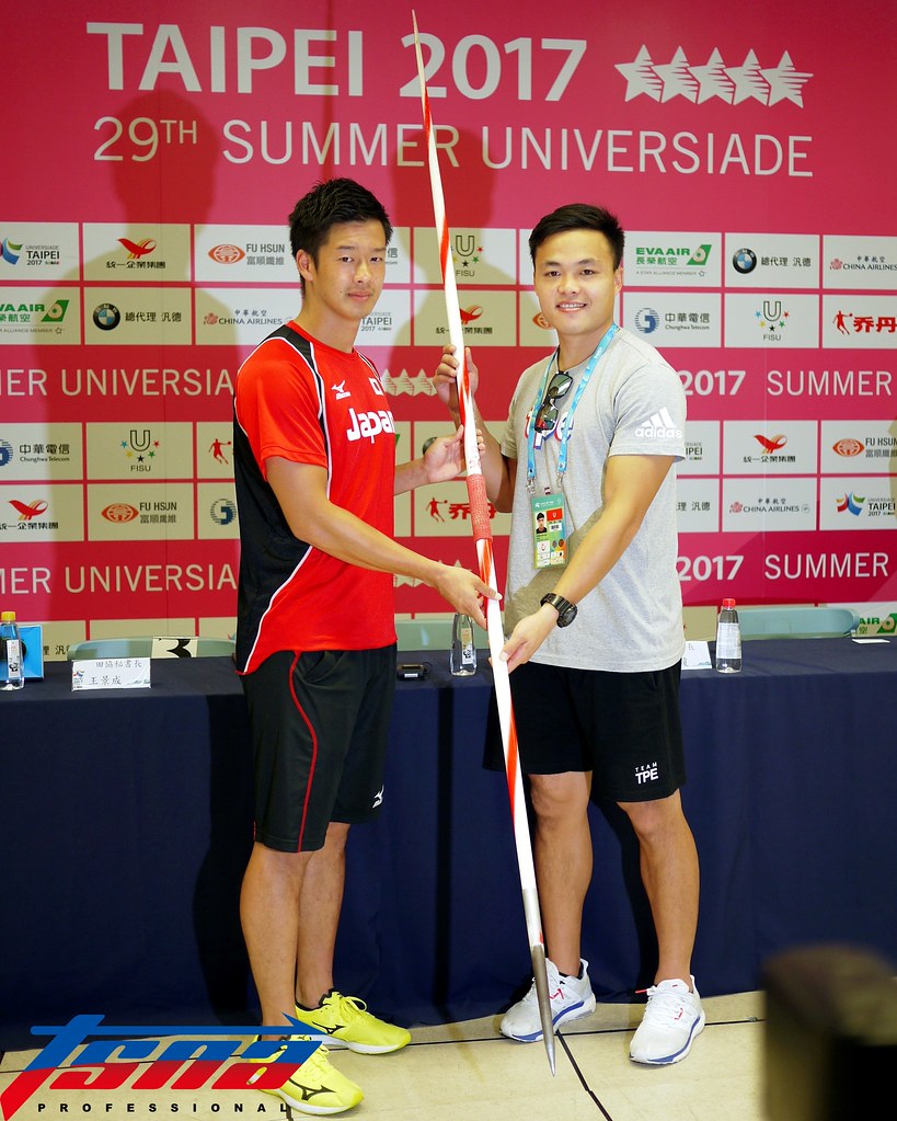 鄭兆村創亞洲紀錄　日選手割愛贈槍