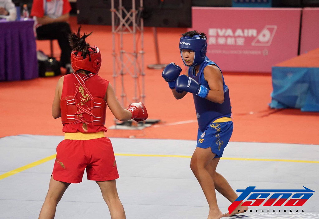 不敵世錦賽冠軍　林怡汝散打奪銀