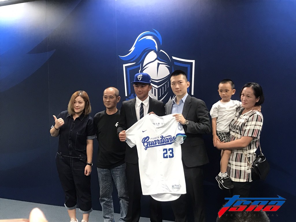 先練身材　楊晉豪期待與高中同窗對決
