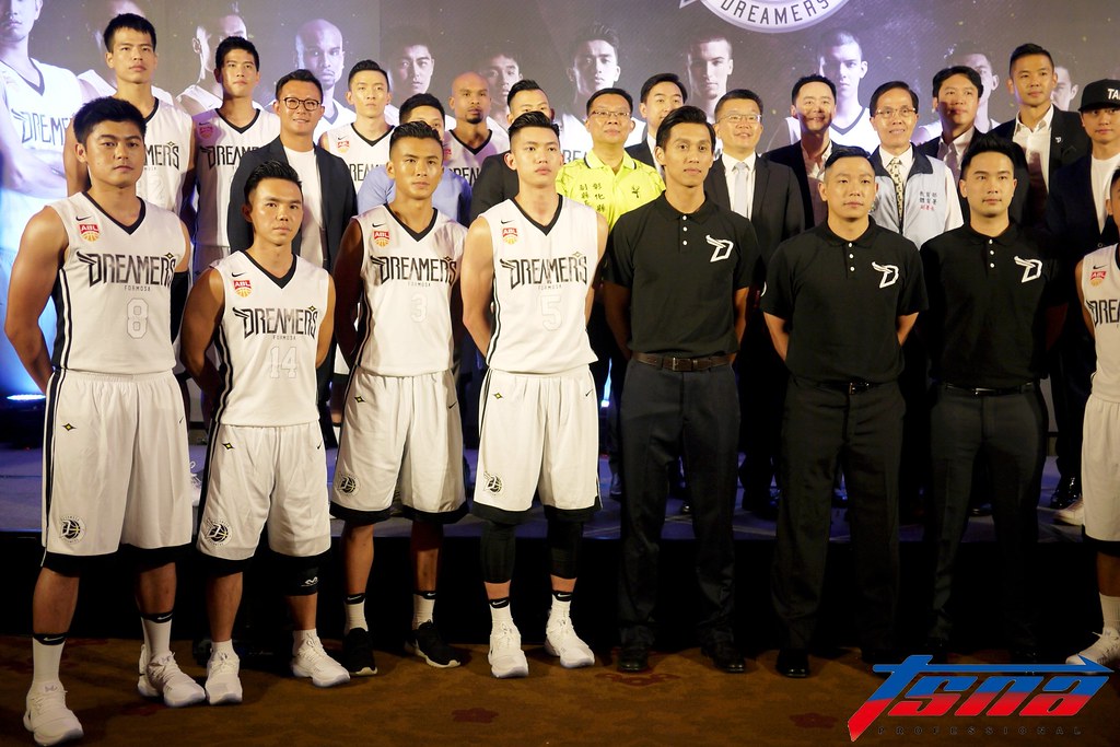 想回家打球　陳昱翰加入寶島夢想家