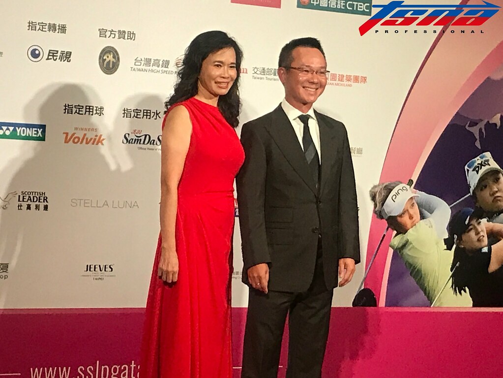 ​睽違6年回到台灣　裙襬搖搖世界看得到