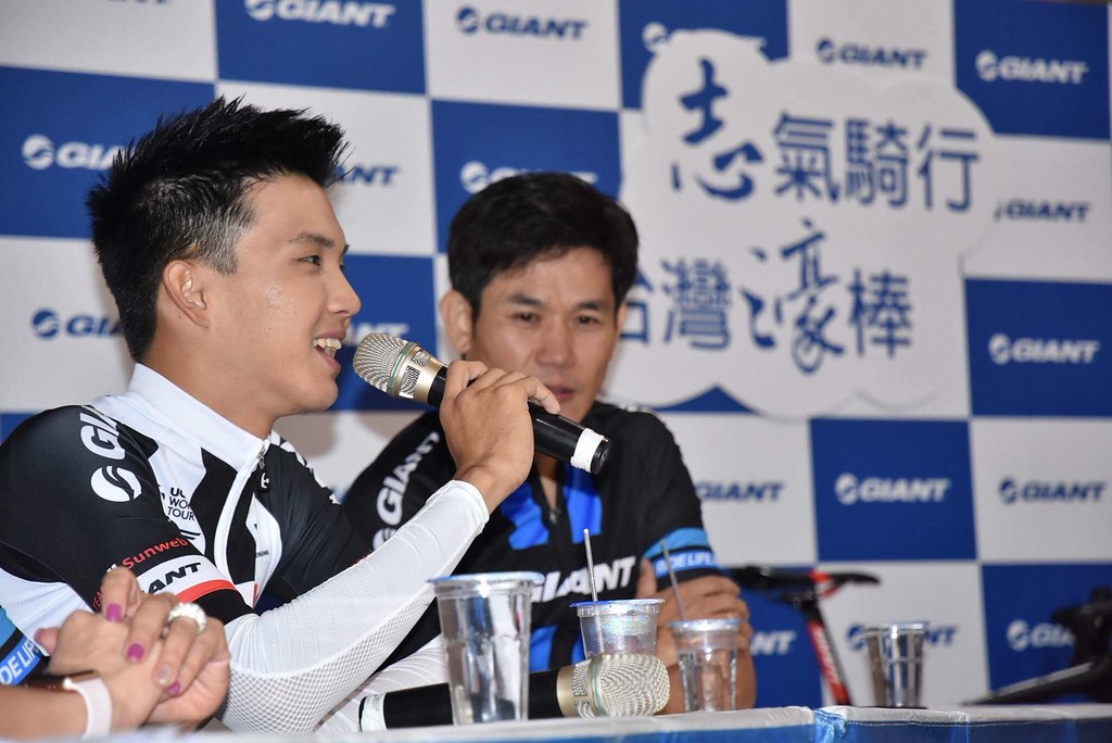 ​享受自由車速度感　杜志濠沒有退路