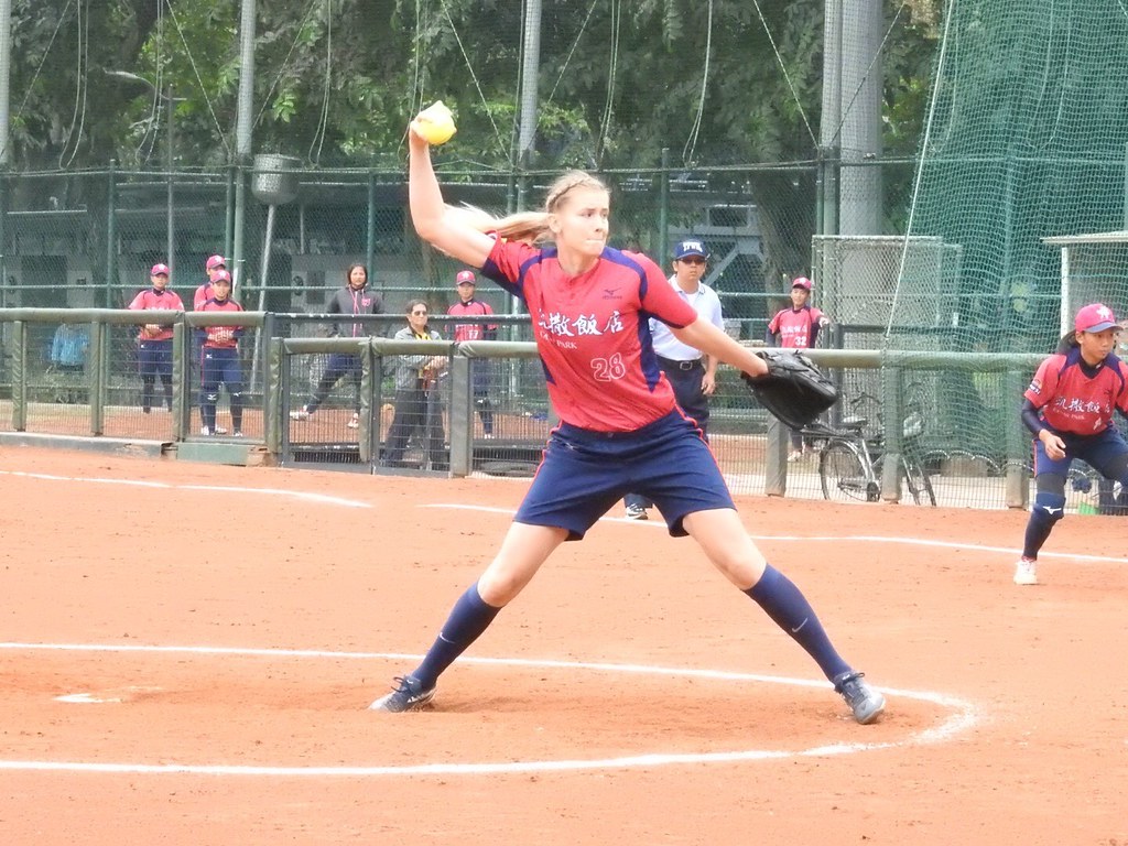 Peckova無安打比賽　凱撒闖入企聯總冠軍賽