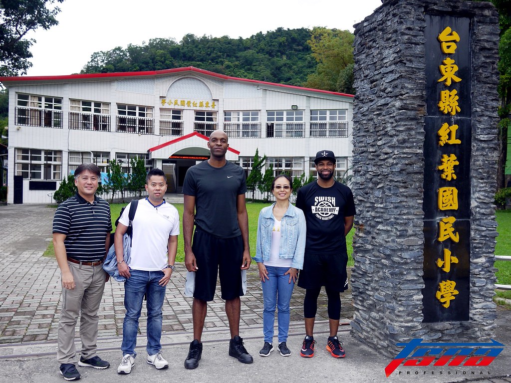 戴維斯與他的夥伴　一群想為台灣做事的人