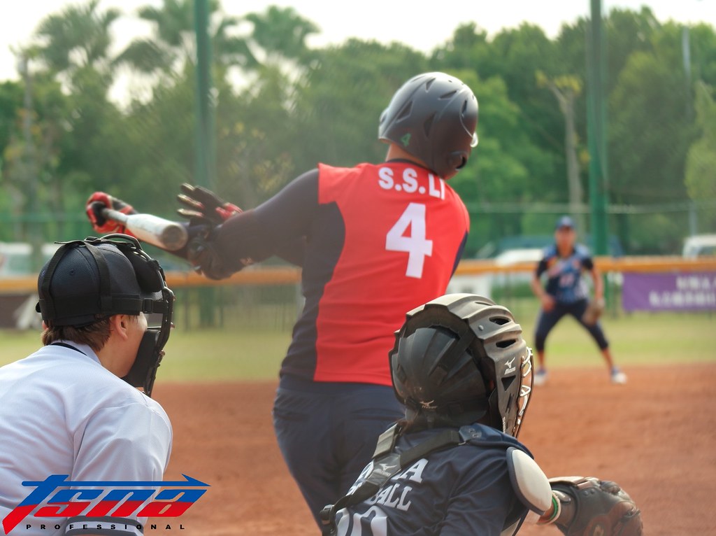 女壘當家捕手李思詩　勉勵弟弟出國闖闖