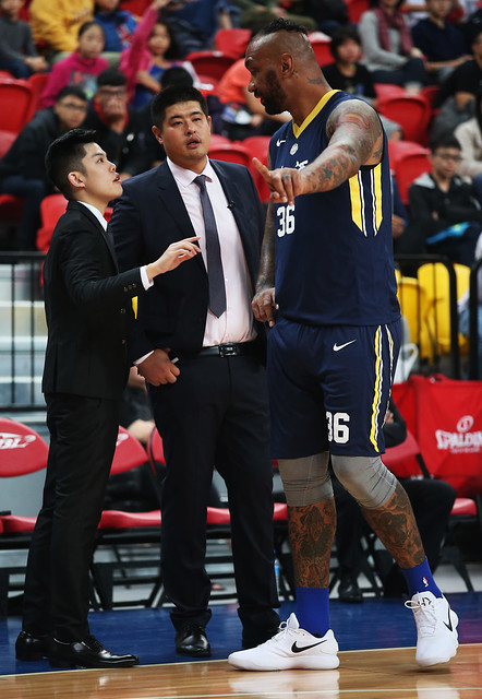 拉莫斯準失誤大三元　金酒沒不滿