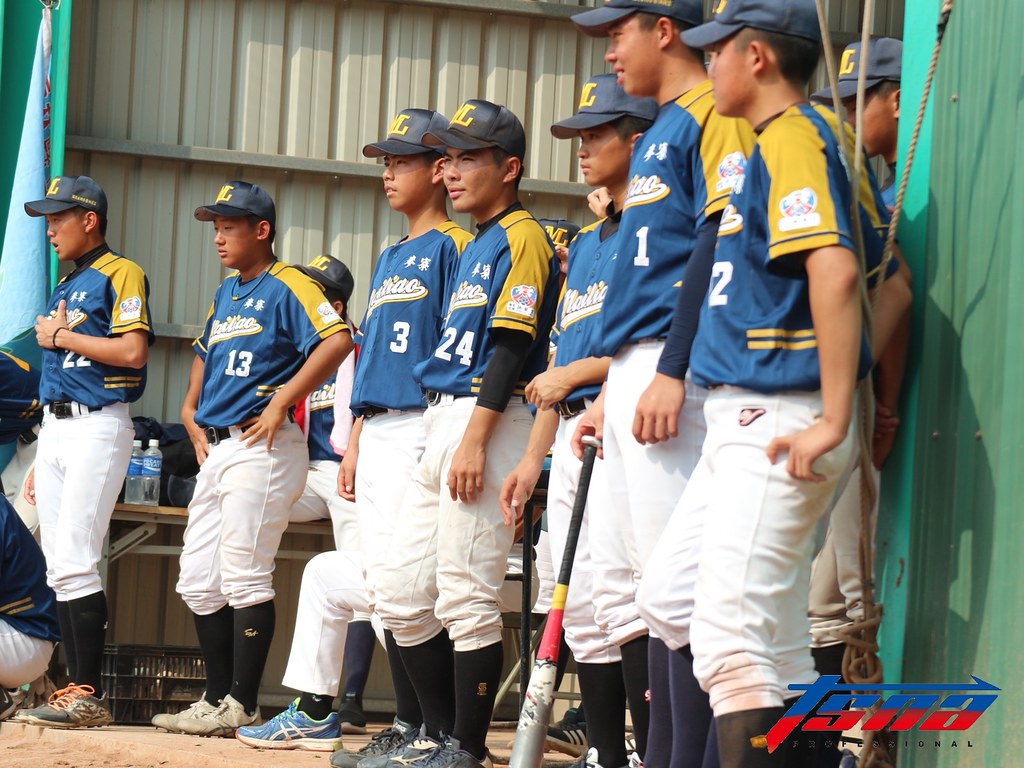 麥寮新球衣助陣　逆轉勝東石