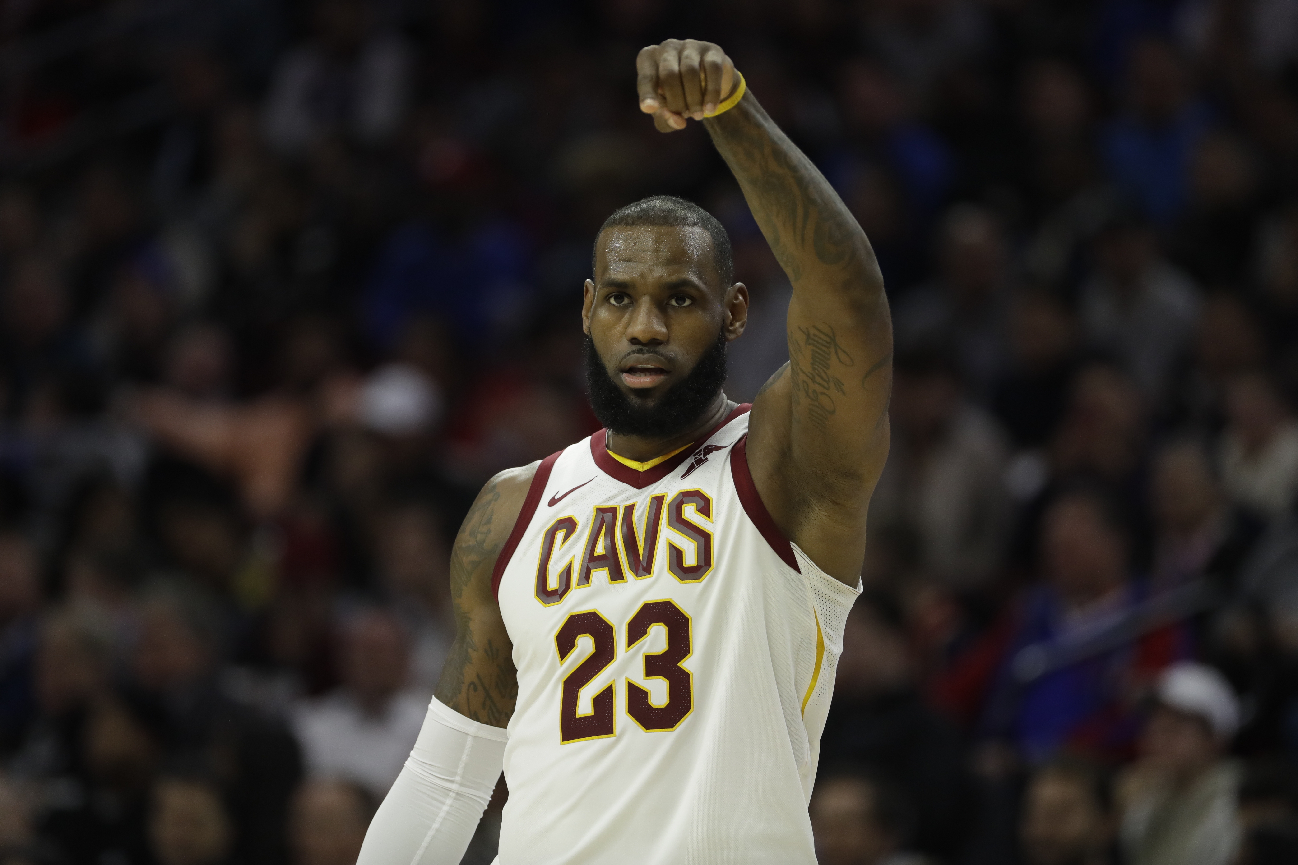 克服難關擊退76人　大三元LeBron：韌性