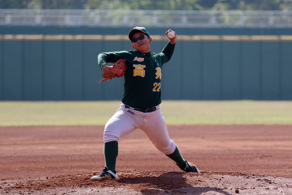 「高苑沙胖」先發勝　擊退平鎮搶季軍