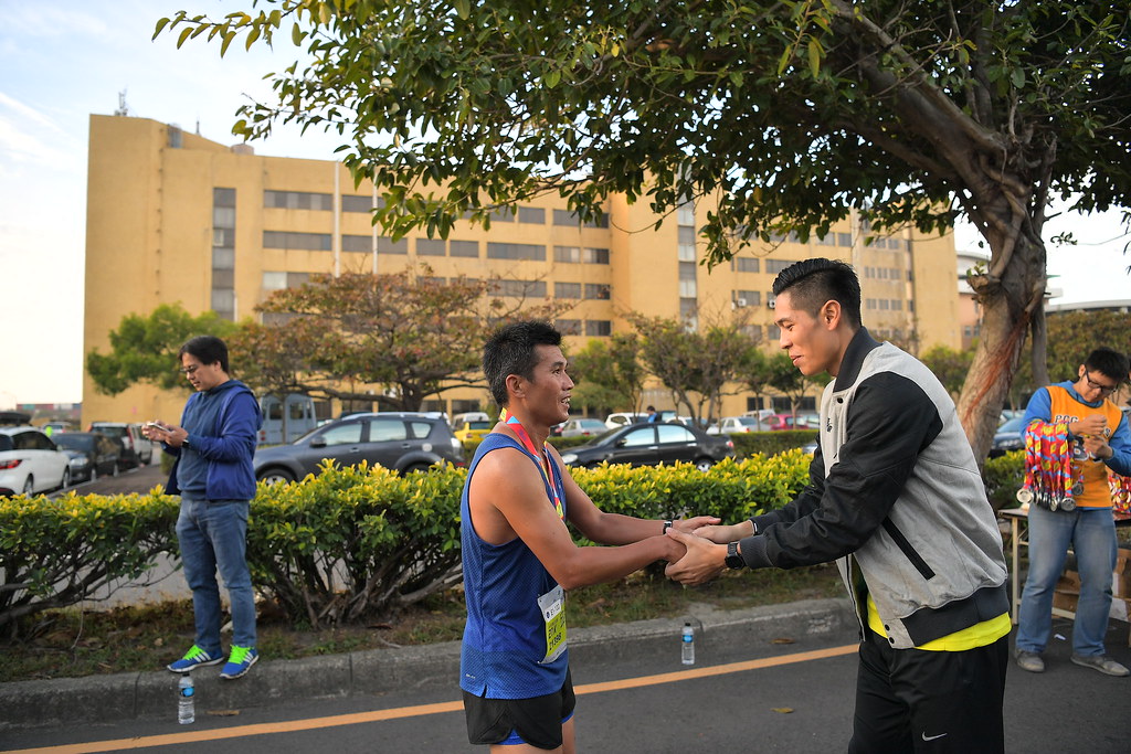 全台跑團決戰台中港灣馬拉松　林子偉、陳傑站台