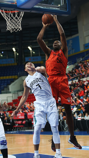 最熟悉的宿敵　戴維斯就是要贏富邦