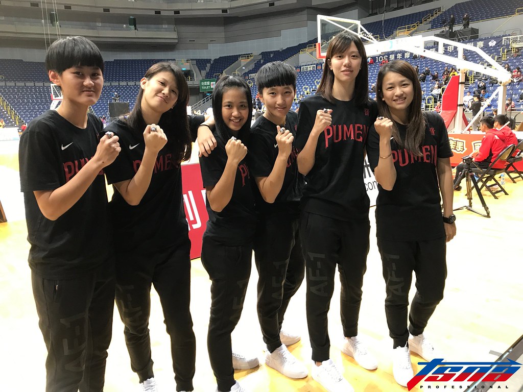 戴上專屬冠軍戒　羅培甄盼學妹「共創榮耀」