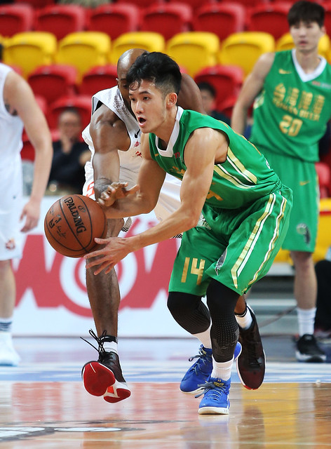 蔣淯安傷癒復出　台啤灌倒璞園