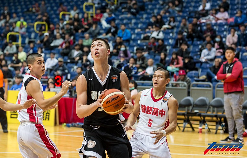 譚傑龍賞陳范柏彥3鍋　能仁帶走最終勝利