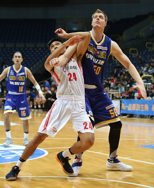 想換洋將反連勝　裕隆賞台銀連敗