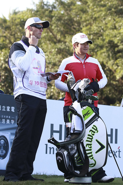 教練首次當桿弟　曾雅妮暫居第二