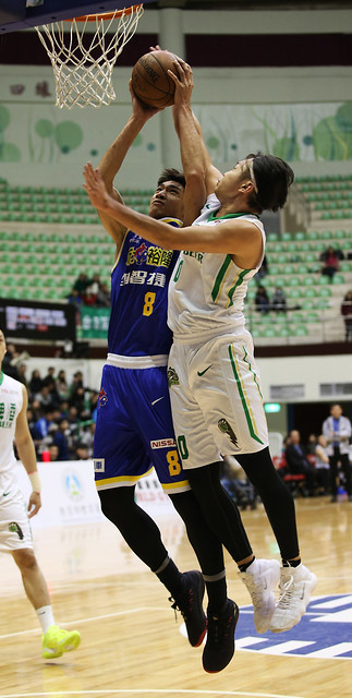 周柏臣本季新高14分　裕隆4連勝