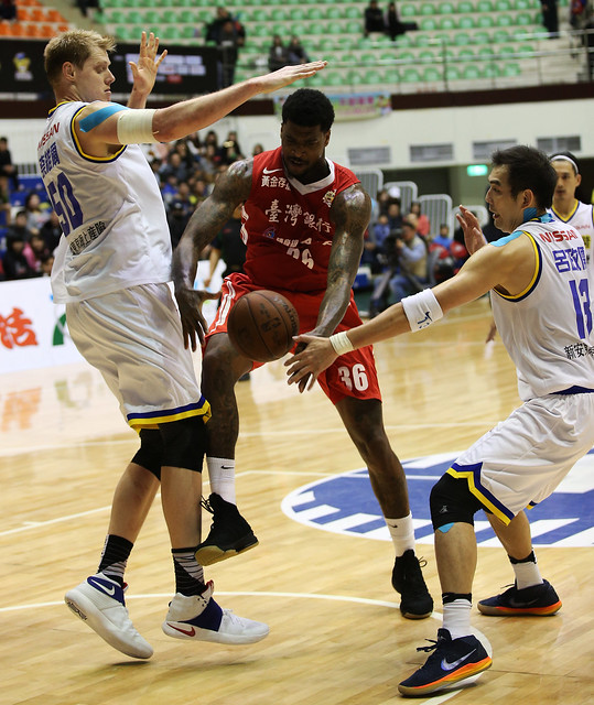 賈西亞扮致勝功臣　台銀險勝裕隆