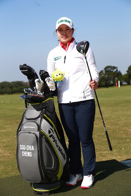 試用新球具　程思嘉展望新季