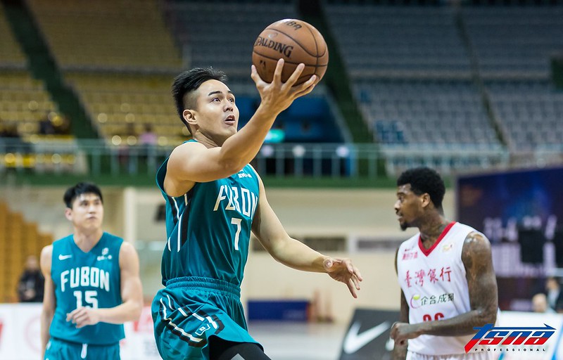 台銀「棄將」打老東家　富邦收4連勝