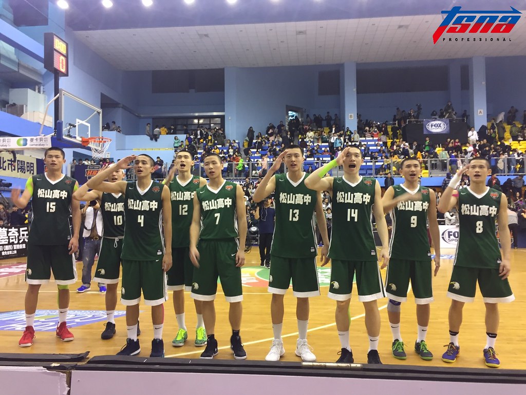 松山搶3連勝　南山吞本季首敗