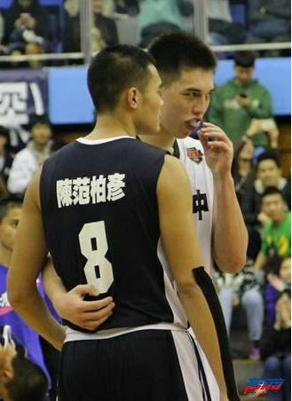 譚傑龍讚陳范「大爆發」　兩人相約一起進4強