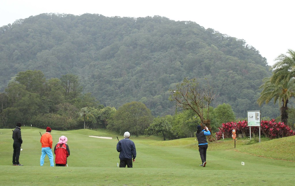 延續次巡迴賽　長青職業高球開打