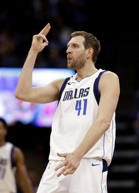 出賽5萬分鐘　Nowitzki成史上第6人