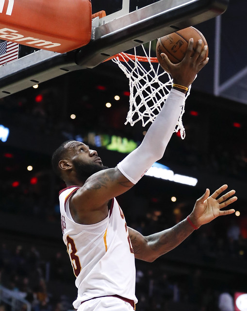 人手不足仍大勝老鷹　LeBron：團結