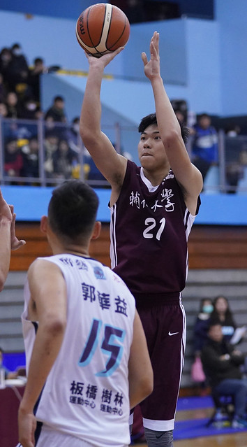 輔大擊敗台藝大　8強名單出爐