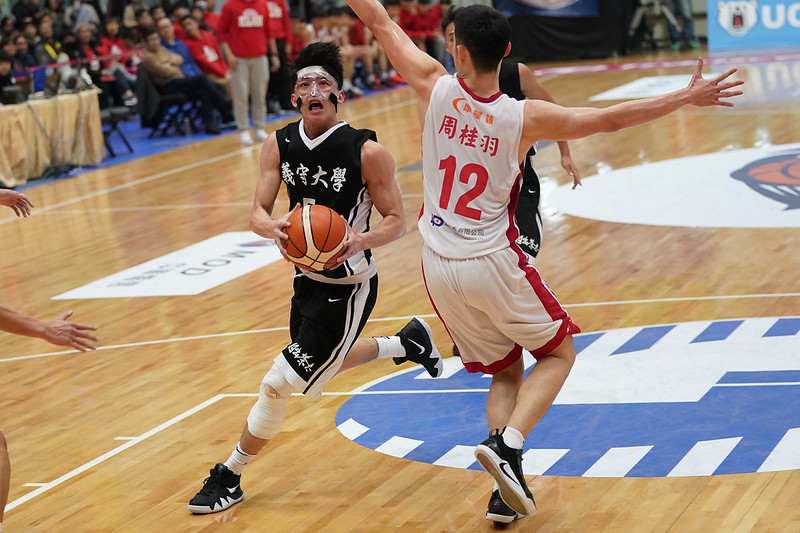 陳昱翰關鍵3罰　義守延長勝師大