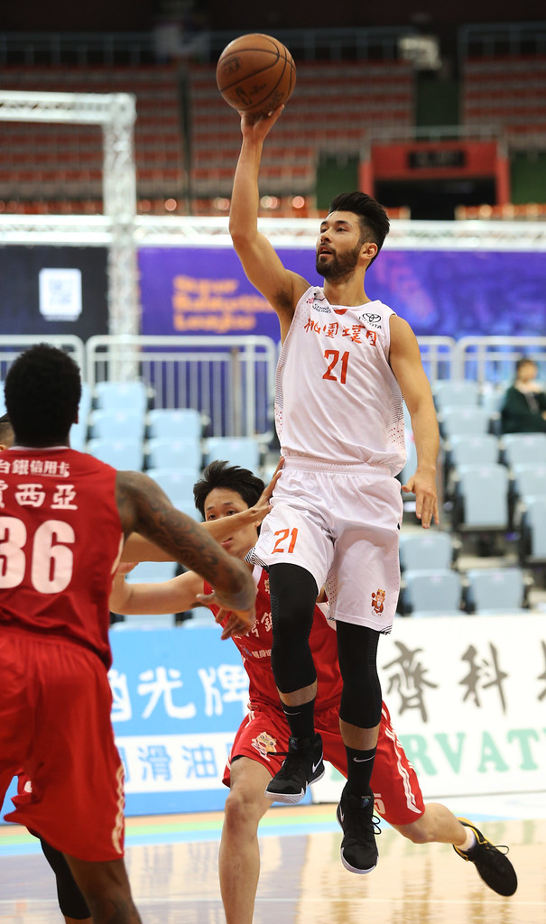 璞園懂自律　賞台銀跨年7連敗