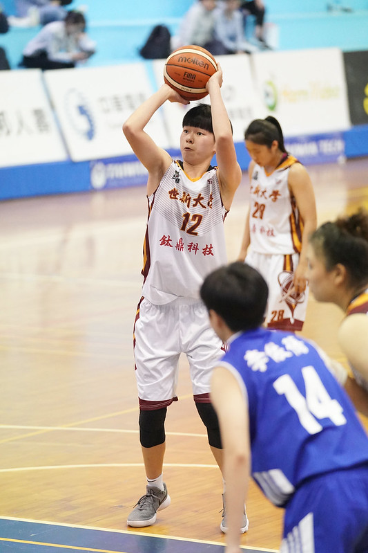 弟弟答應「牽手」　林蝶、林正將同框現身