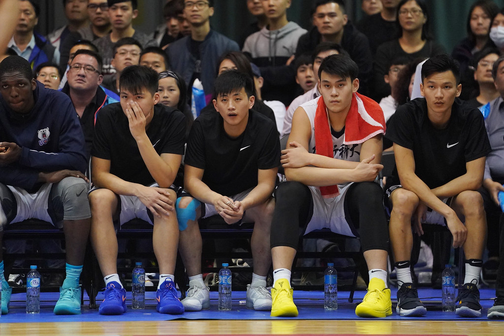 主場賽事坐7天板凳　林梓峰苦笑直呼「手好癢」